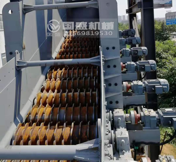 拋物線型滾軸式篩分機 拋物線型滾軸式篩分機